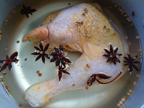 Cách nấu phở gà với hoa hồi